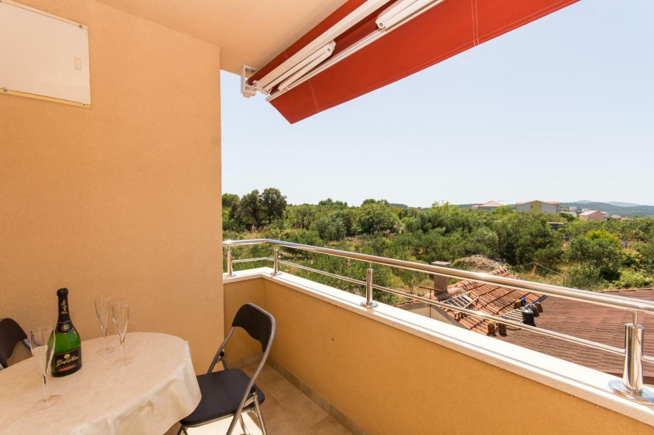 Apartments Vukman Trogir Zewnętrze zdjęcie